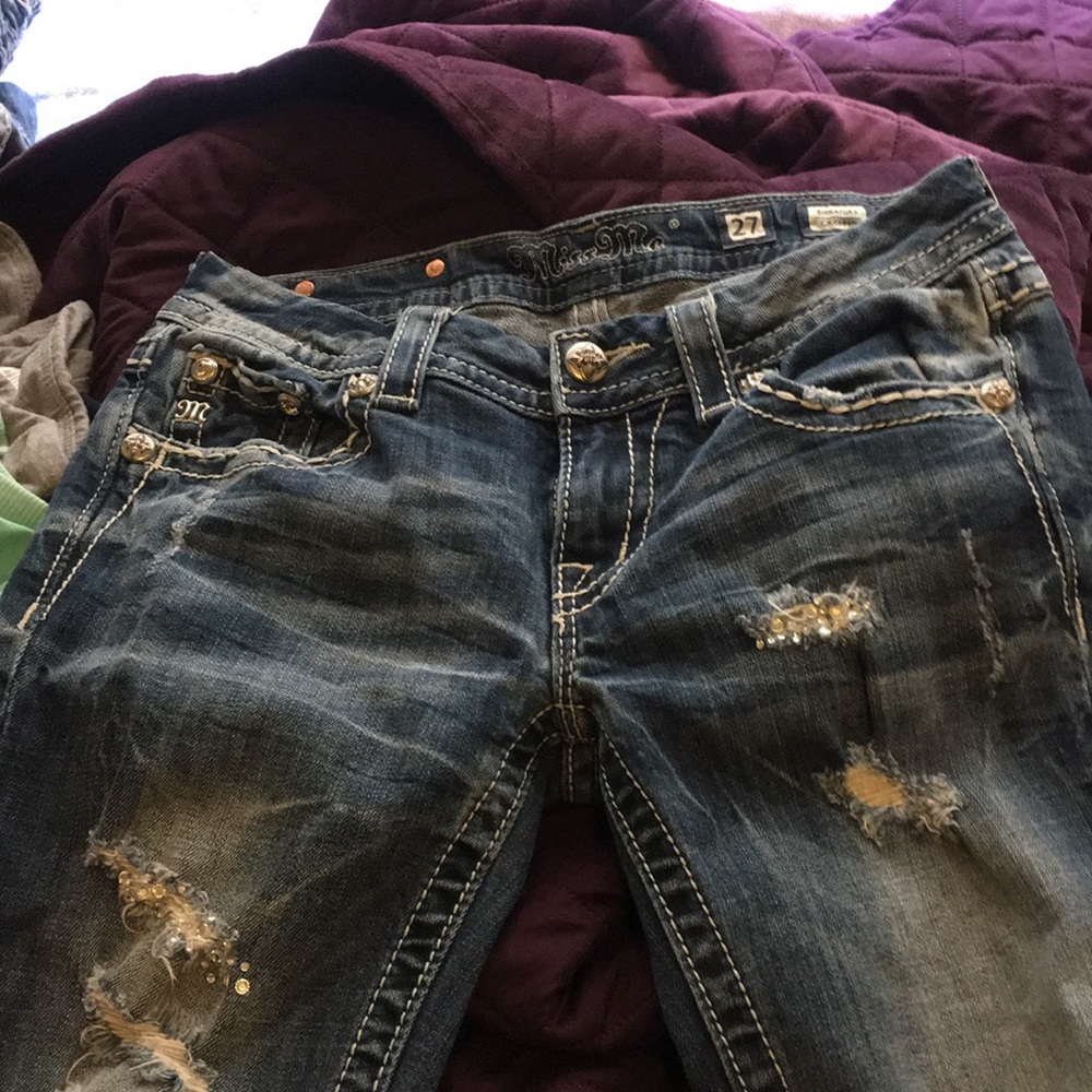 Jeans - Picture 2 of 3